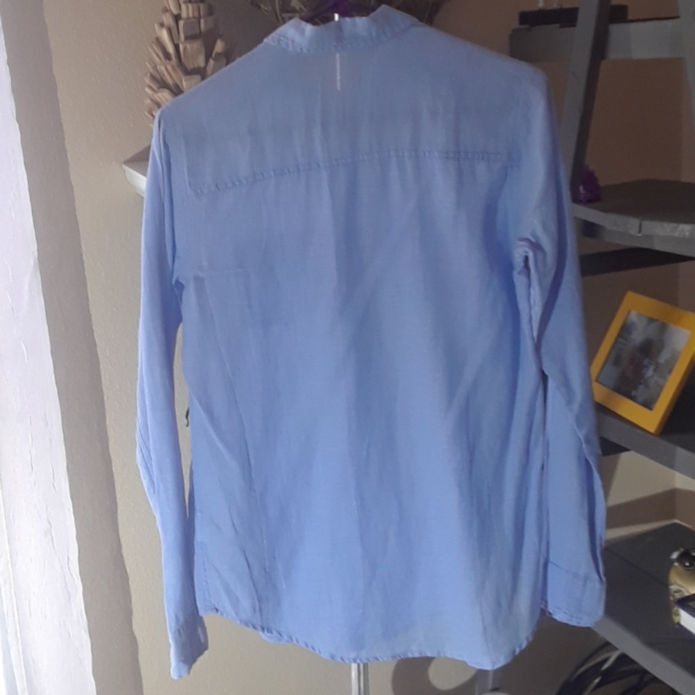 Buttoned up blouse - Picture 5 of 5
